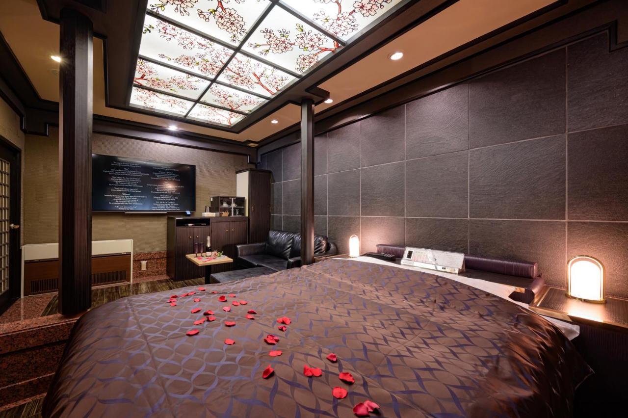 Hotel Metro (Adults Only) Yokohama  Exterior photo