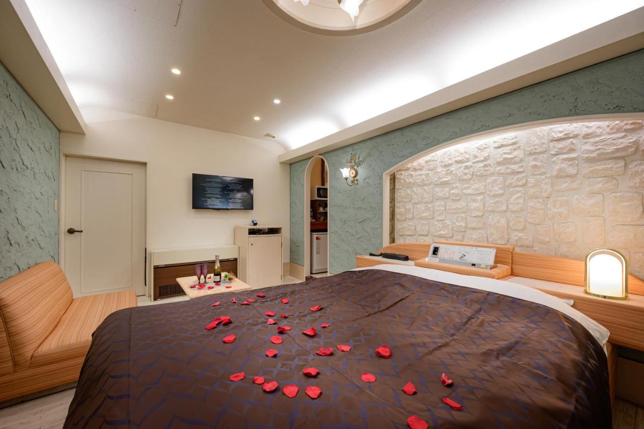 Hotel Metro (Adults Only) Yokohama  Exterior photo