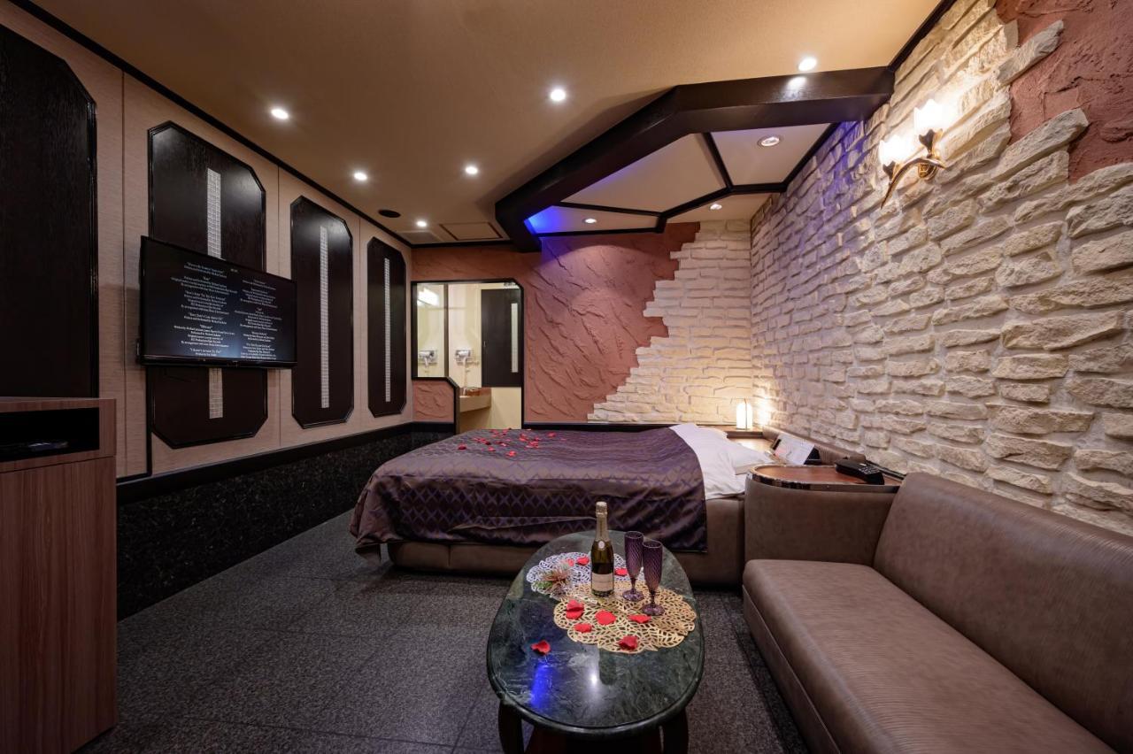 Hotel Metro (Adults Only) Yokohama  Exterior photo